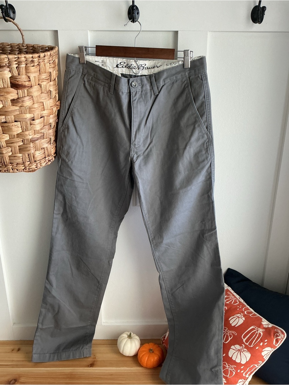 Eddie Bauer Men's Slate Gray Chinos